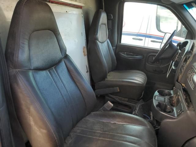 2002 Chevrolet Express G3500