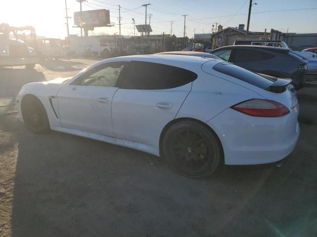 2012 Porsche Panamera 2