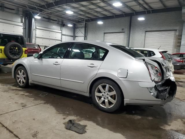 2004 Nissan Maxima SE