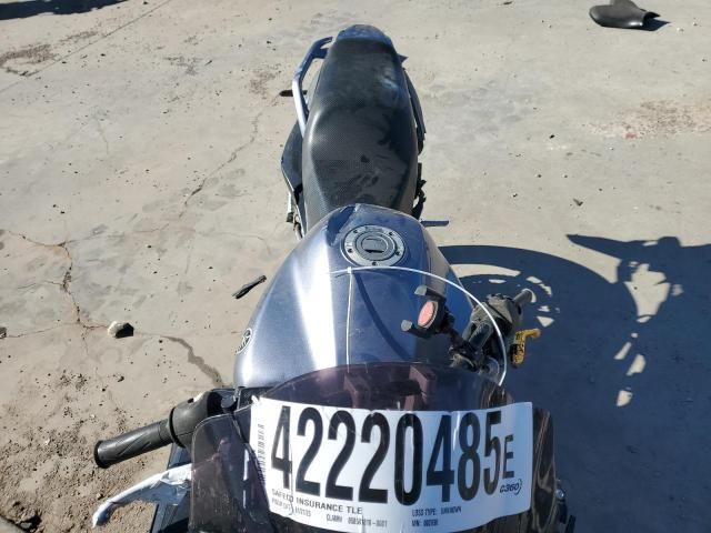 2005 Yamaha FZ6 S