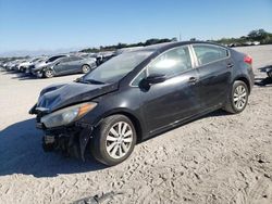 KIA Vehiculos salvage en venta: 2014 KIA Forte LX