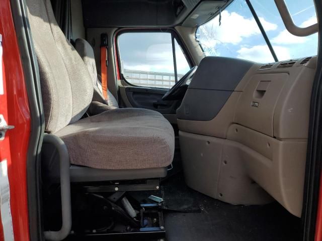 2015 Freightliner Cascadia 125