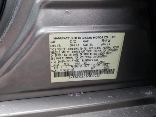 2005 Nissan Maxima SE