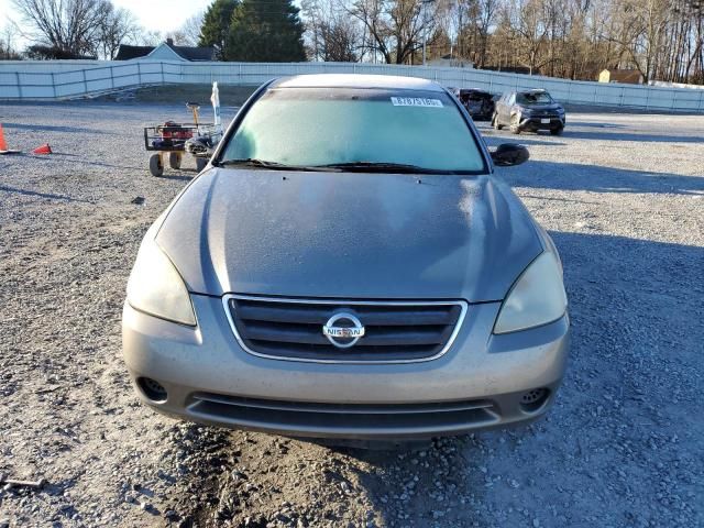 2002 Nissan Altima Base