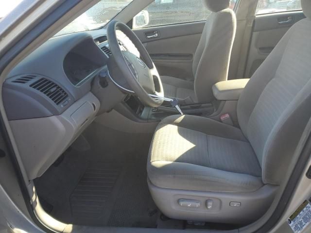 2005 Toyota Camry LE