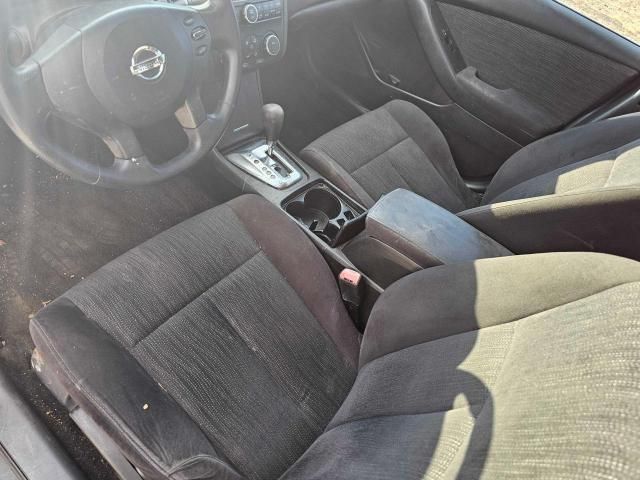 2011 Nissan Altima Base