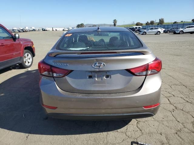 2015 Hyundai Elantra SE