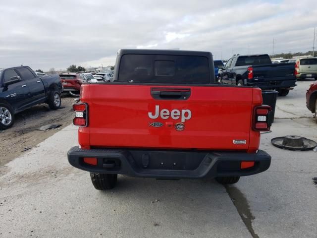 2020 Jeep Gladiator Overland