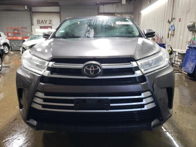 2018 Toyota Highlander LE