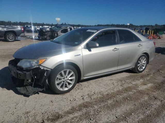 2014 Toyota Camry Hybrid