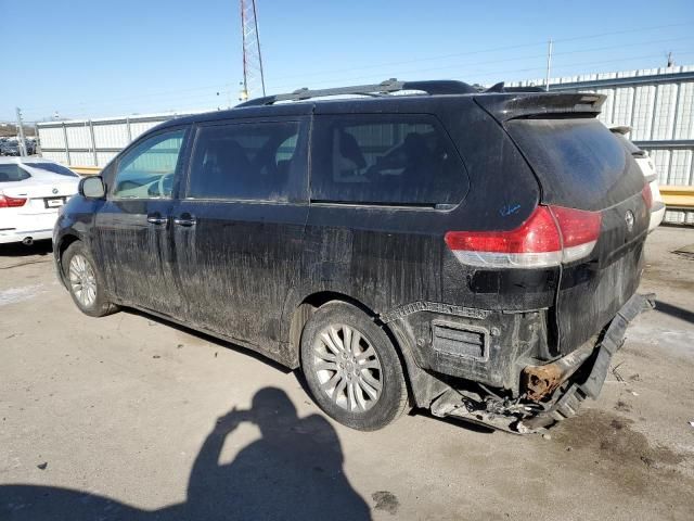 2011 Toyota Sienna XLE