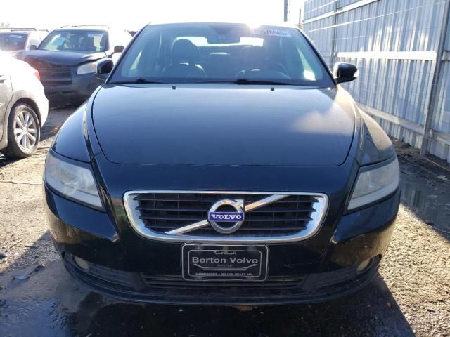 2011 Volvo S40 T5