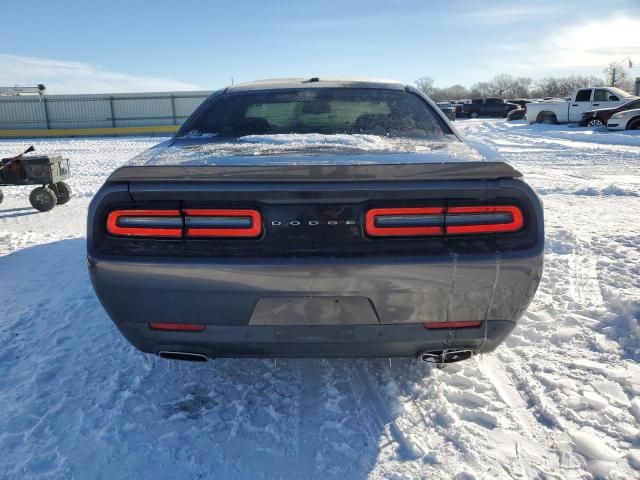 2015 Dodge Challenger SXT