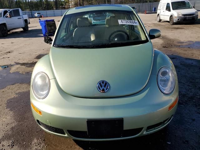 2006 Volkswagen New Beetle 2.5L Option Package 1