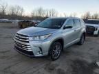 2017 Toyota Highlander SE