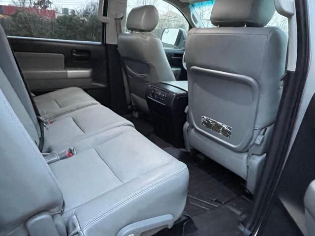 2009 Toyota Sequoia SR5