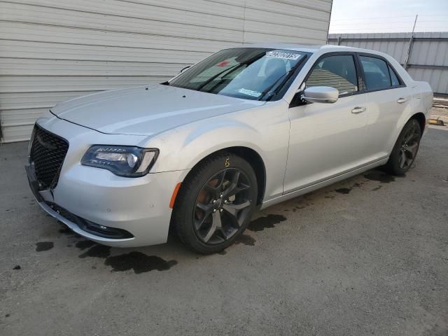 2022 Chrysler 300 S