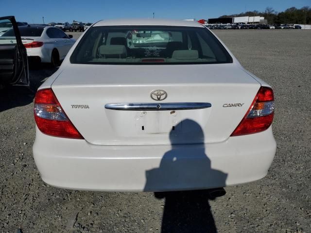 2004 Toyota Camry LE