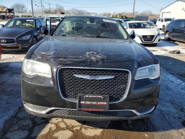 2017 Chrysler 300 Limited