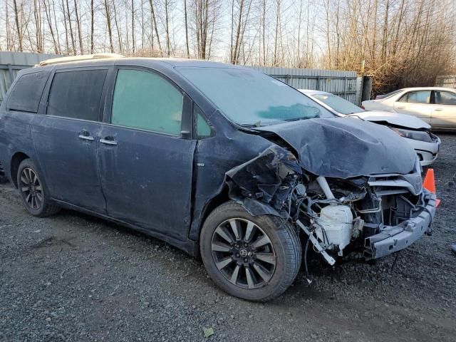 2019 Toyota Sienna XLE