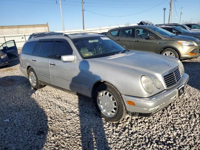 1999 Mercedes-Benz E 320