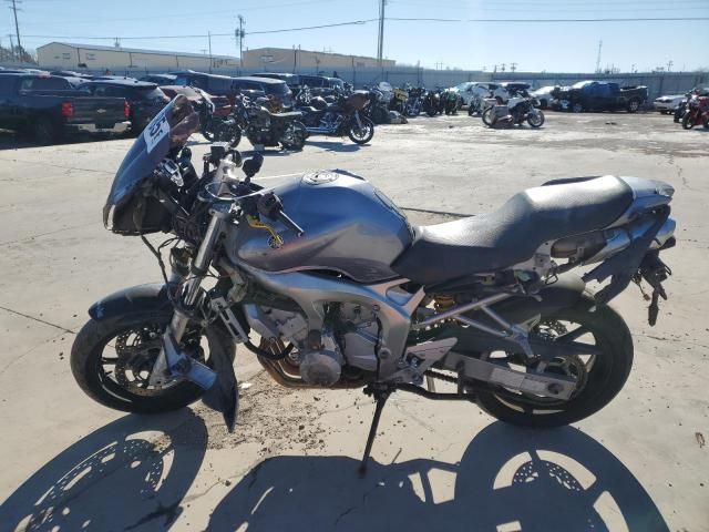 2005 Yamaha FZ6 S