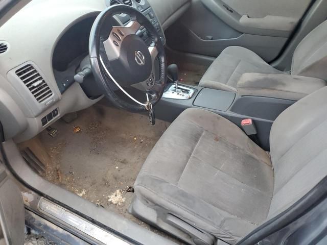 2011 Nissan Altima Base