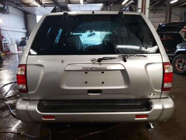 2004 Nissan Pathfinder LE