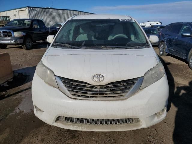 2012 Toyota Sienna Base