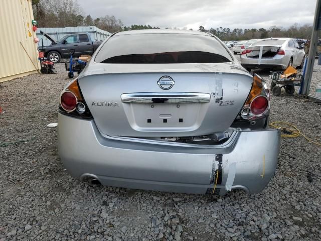 2010 Nissan Altima Base