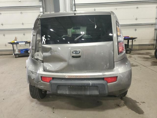 2011 KIA Soul +