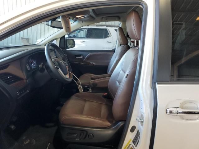 2015 Toyota Sienna XLE