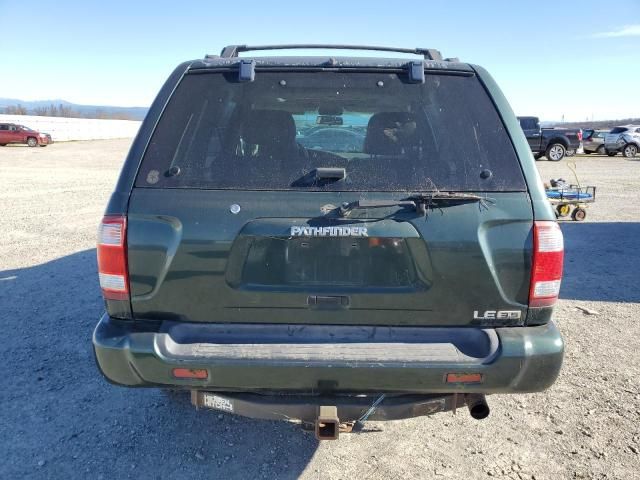 2001 Nissan Pathfinder LE