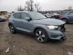 2021 Volvo XC40 T5 Momentum