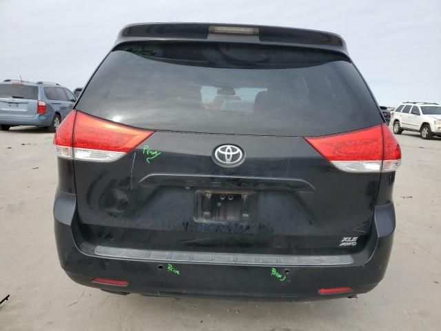 2014 Toyota Sienna XLE