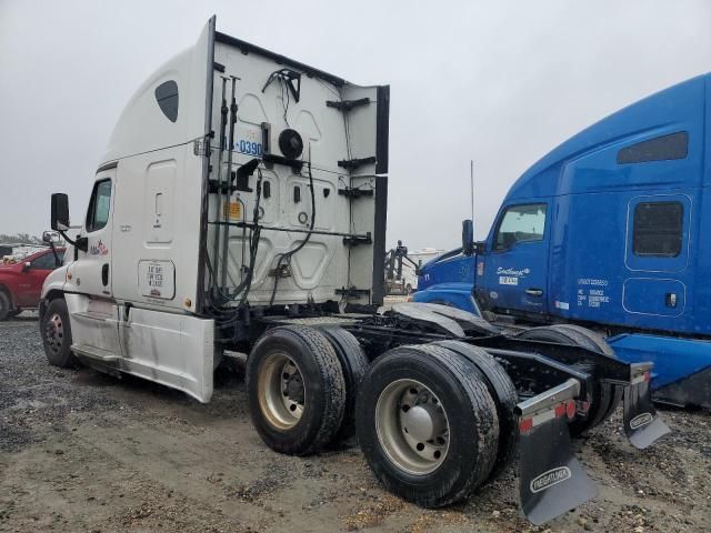 2018 Freightliner Cascadia 125