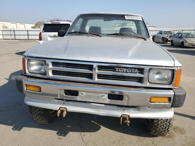 1988 Toyota Pickup RN63 STD