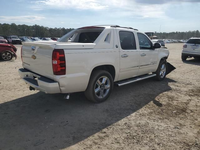 2013 Chevrolet Avalanche LTZ