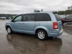 2010 Chrysler Town & Country LX