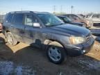 2004 Toyota Highlander