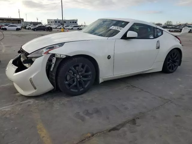 2018 Nissan 370Z Base