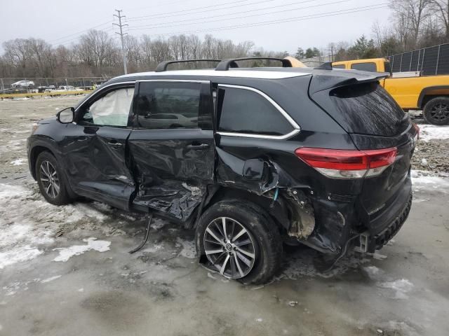 2018 Toyota Highlander SE