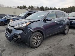 KIA Vehiculos salvage en venta: 2017 KIA Sportage EX