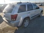 2006 Jeep Grand Cherokee Laredo