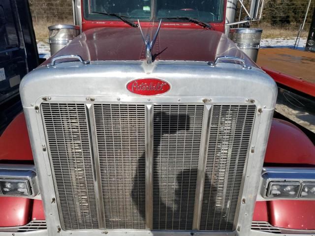 2004 Peterbilt 379