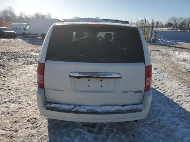 2009 Chrysler Town & Country Touring