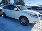 2016 Nissan Pathfinder S