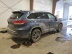 2017 Toyota Highlander SE