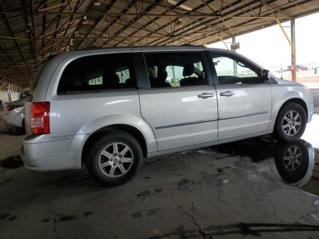 2010 Chrysler Town & Country Touring