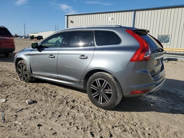 2017 Volvo XC60 T5 Dynamic